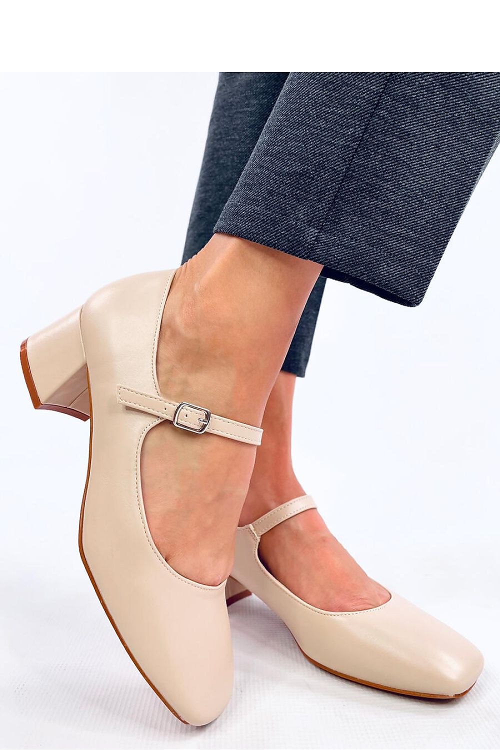 Czółenka na obcasie w stylu Mary Jane KELSEY BEIGE - Inello