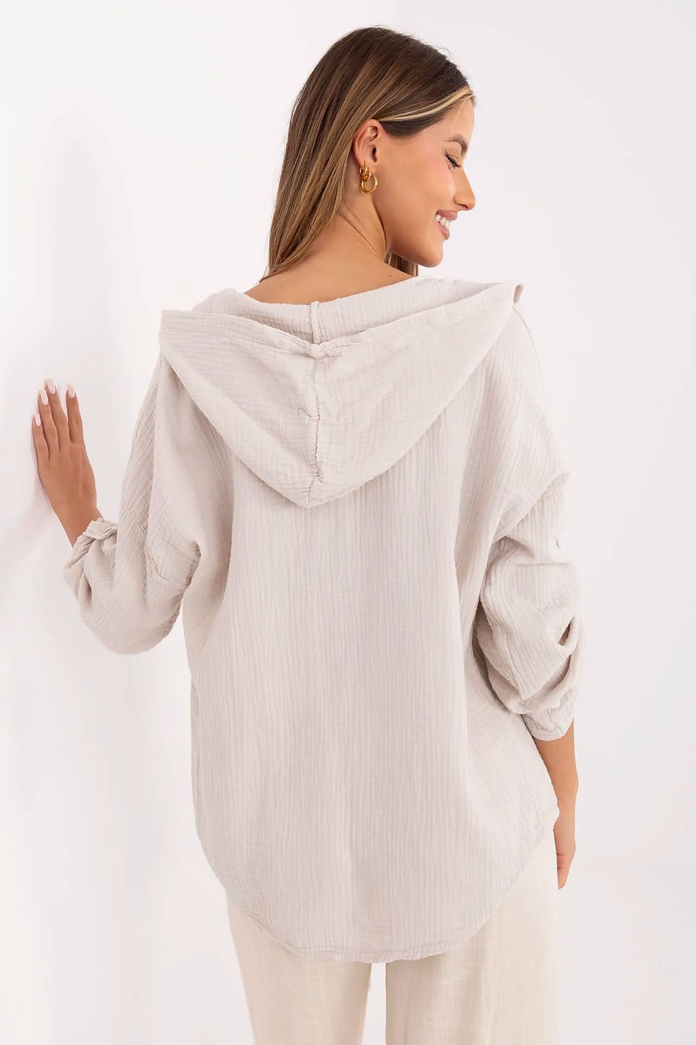 Koszula Damska Model DHJ-KS-25157.87 Beige - Italy Moda