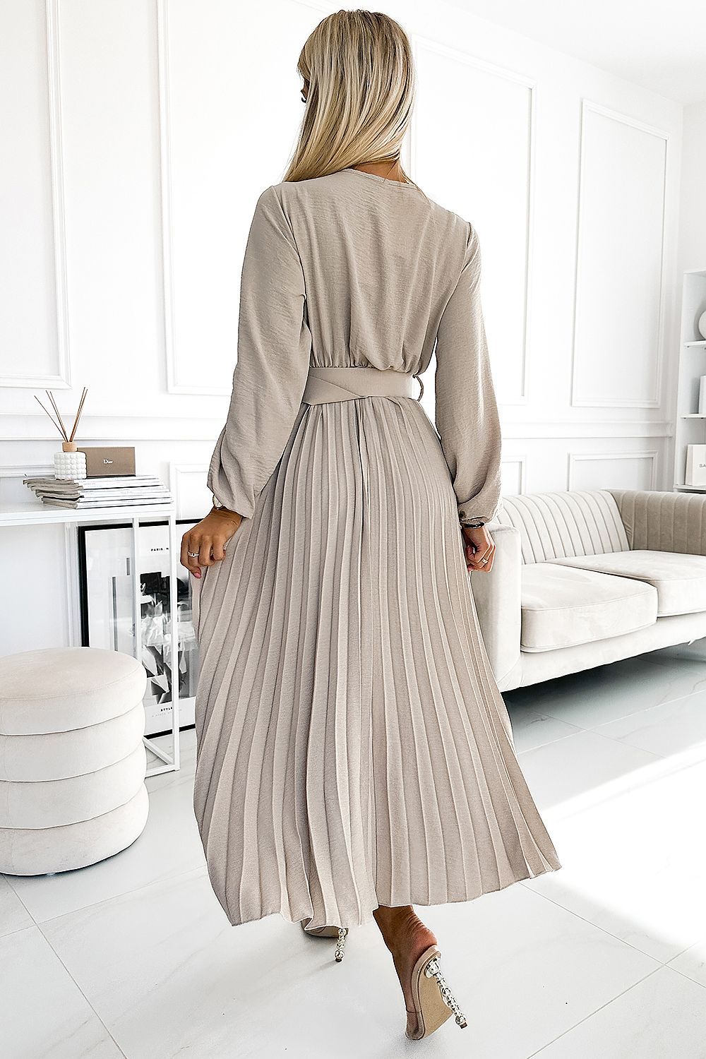   Sukienka Model Viviana 504-2 Beige - Numoco 