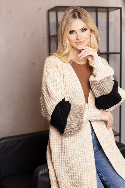  Sweter Kardigan Model 70041 Beige - PeeKaBoo 