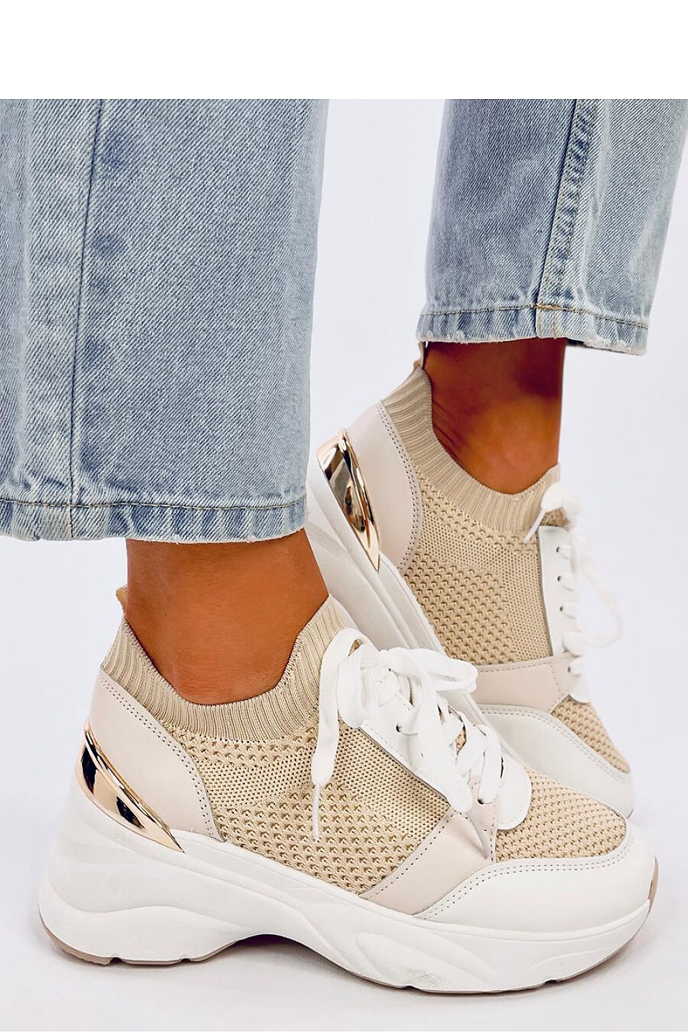   Sneakersy na koturnie DAVIS BEIGE - Inello 