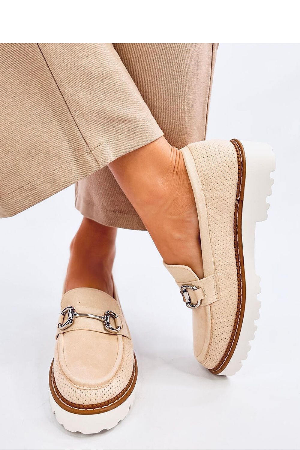   Mokasyny damskie CLAYS BEIGE - Inello 