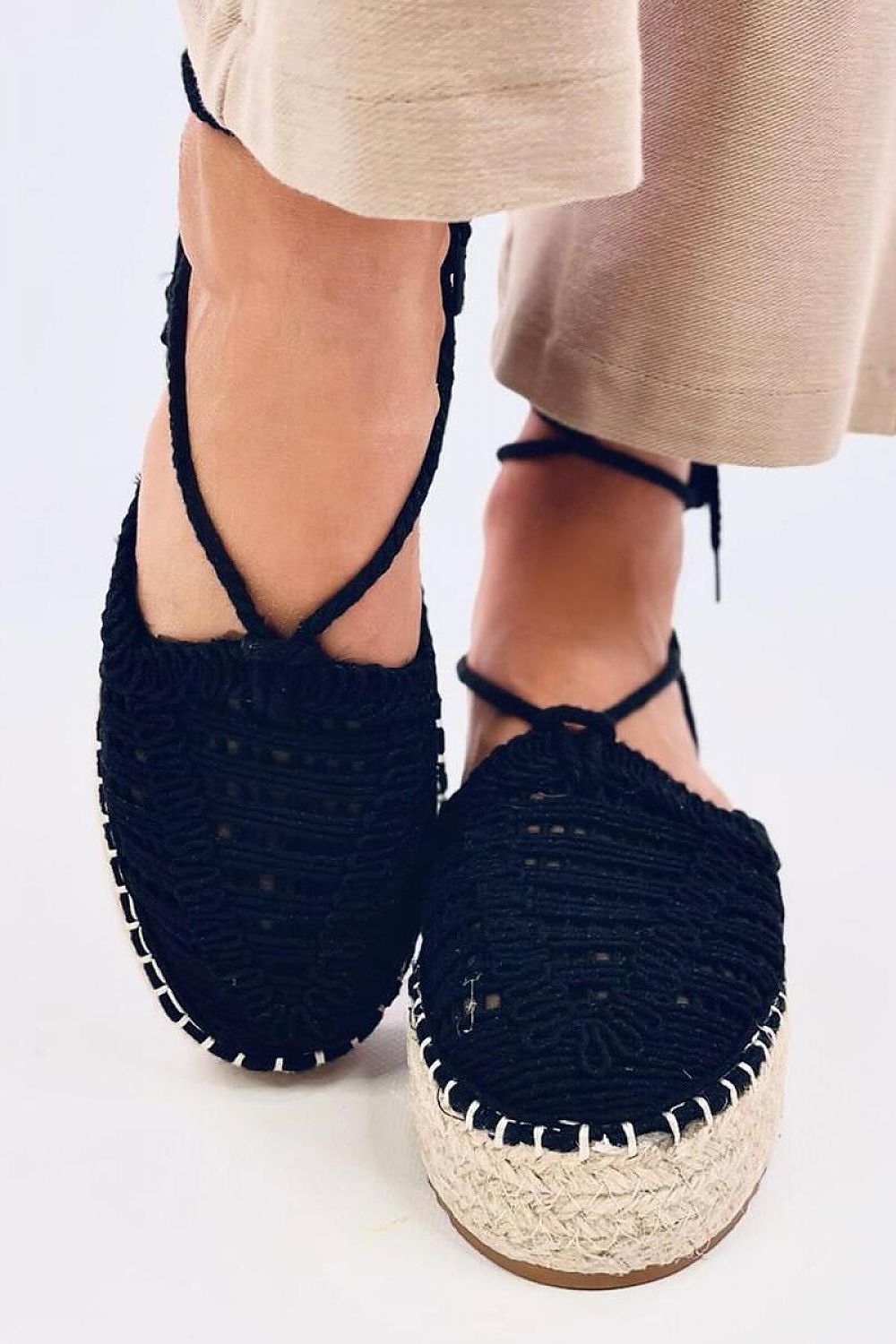   Espadryle damskie sznurkowe YAWEH BLACK - Inello 