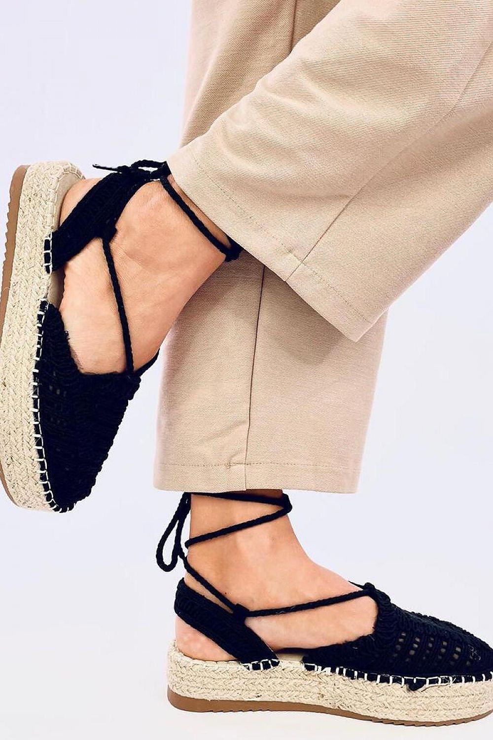   Espadryle damskie sznurkowe YAWEH BLACK - Inello 