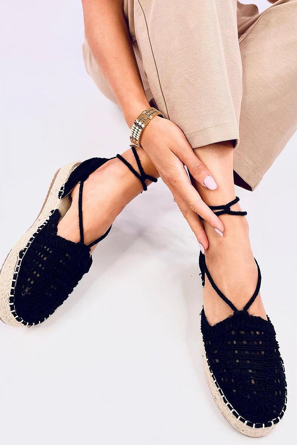   Espadryle damskie sznurkowe YAWEH BLACK - Inello 