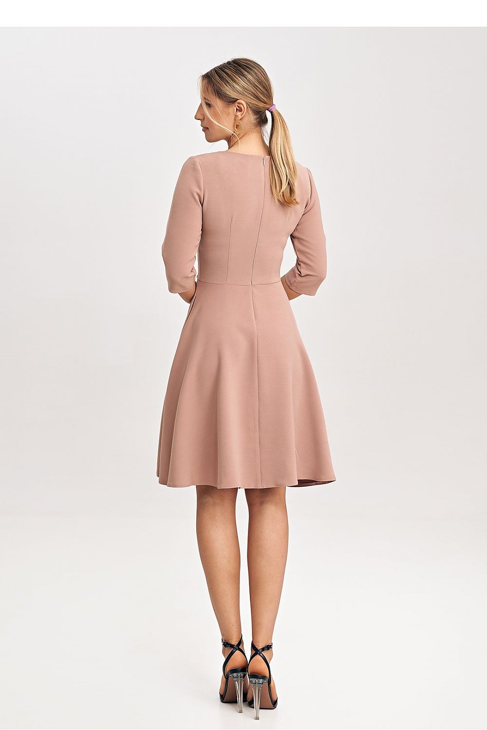 Sukienka Model M1029 Pink - Figl 