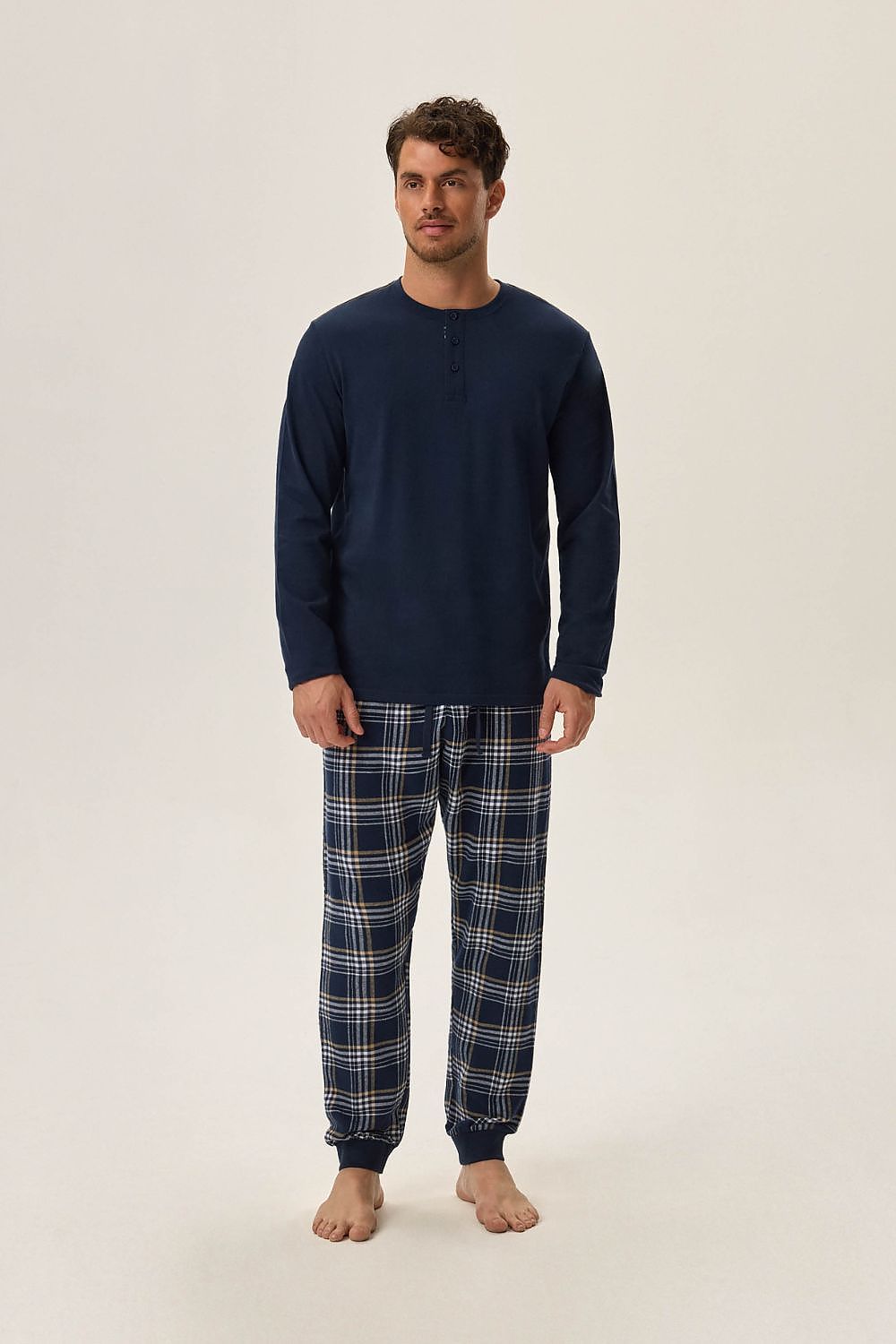   Piżama Męska Model Honor 41919-59X Navy - Henderson 