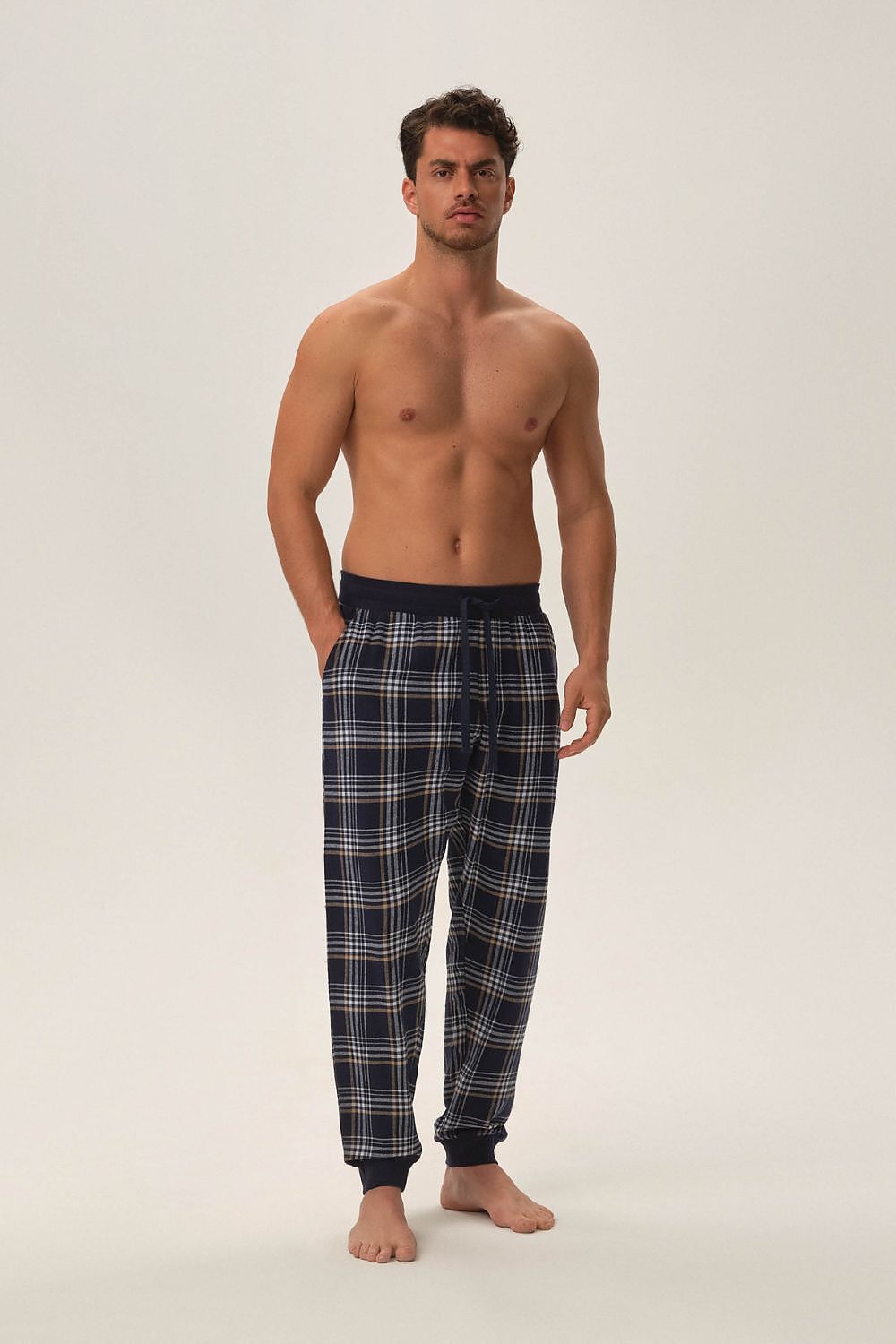   Spodnie Piżamowe Model Honor 3 42457-59X Navy - Henderson 