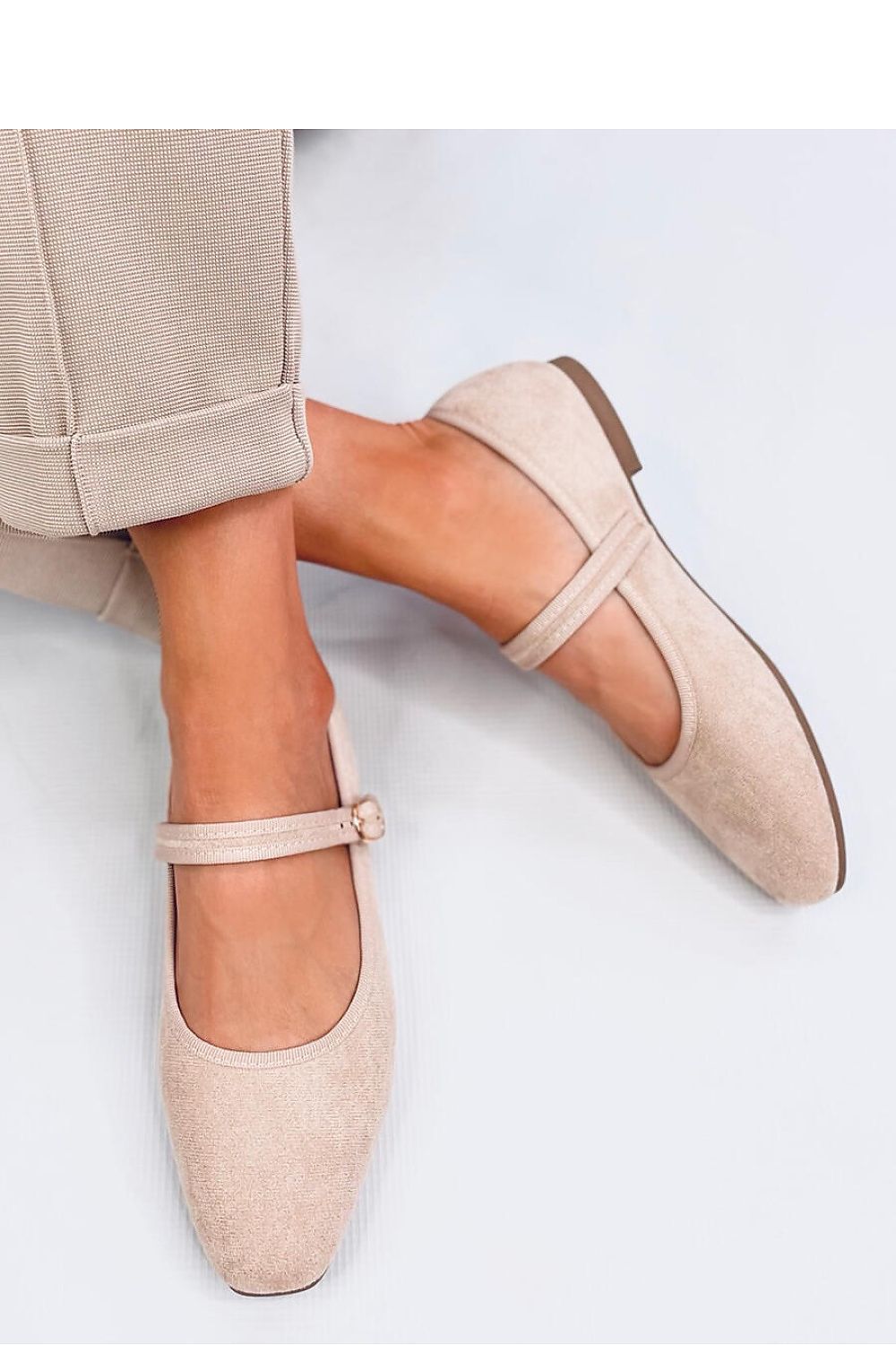   Baleriny w stylu Mary Jane GOLINS BEIGE - Inello 