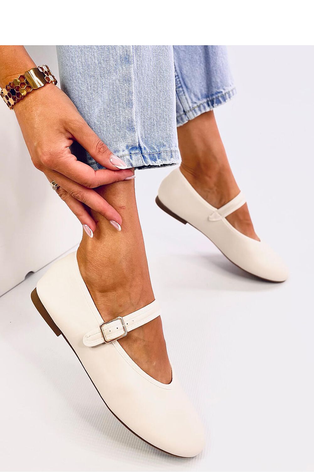   Baleriny z paseczkiem ROTARO BEIGE - Inello 