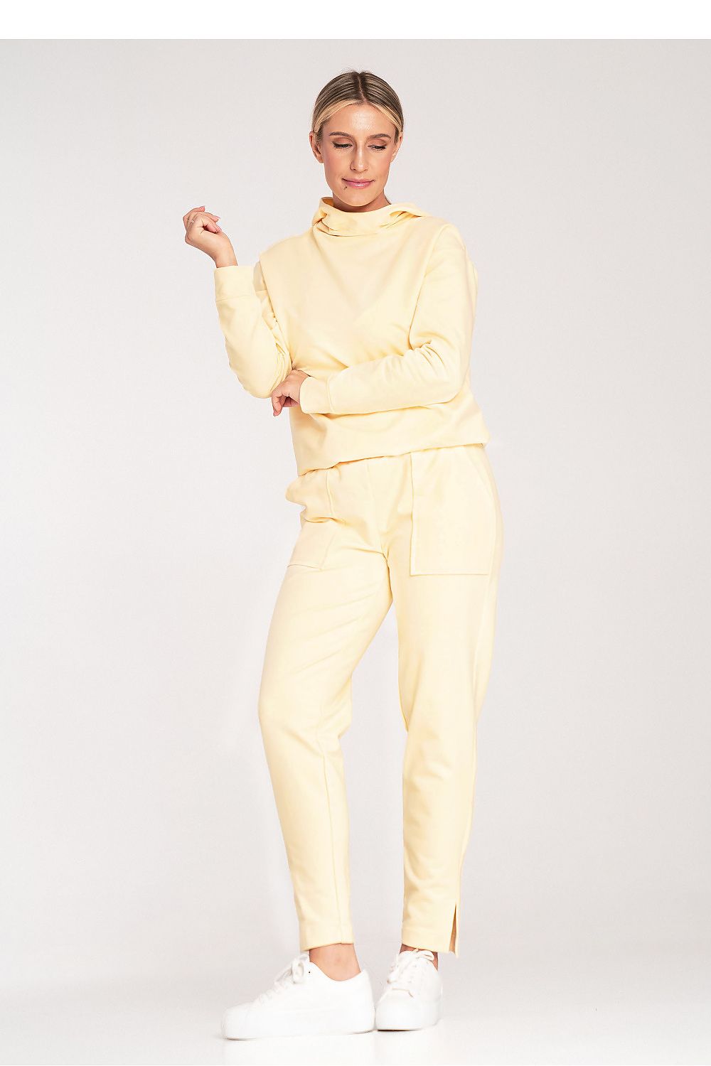  Spodnie Dresowe Model M1035 Yellow - Figl 