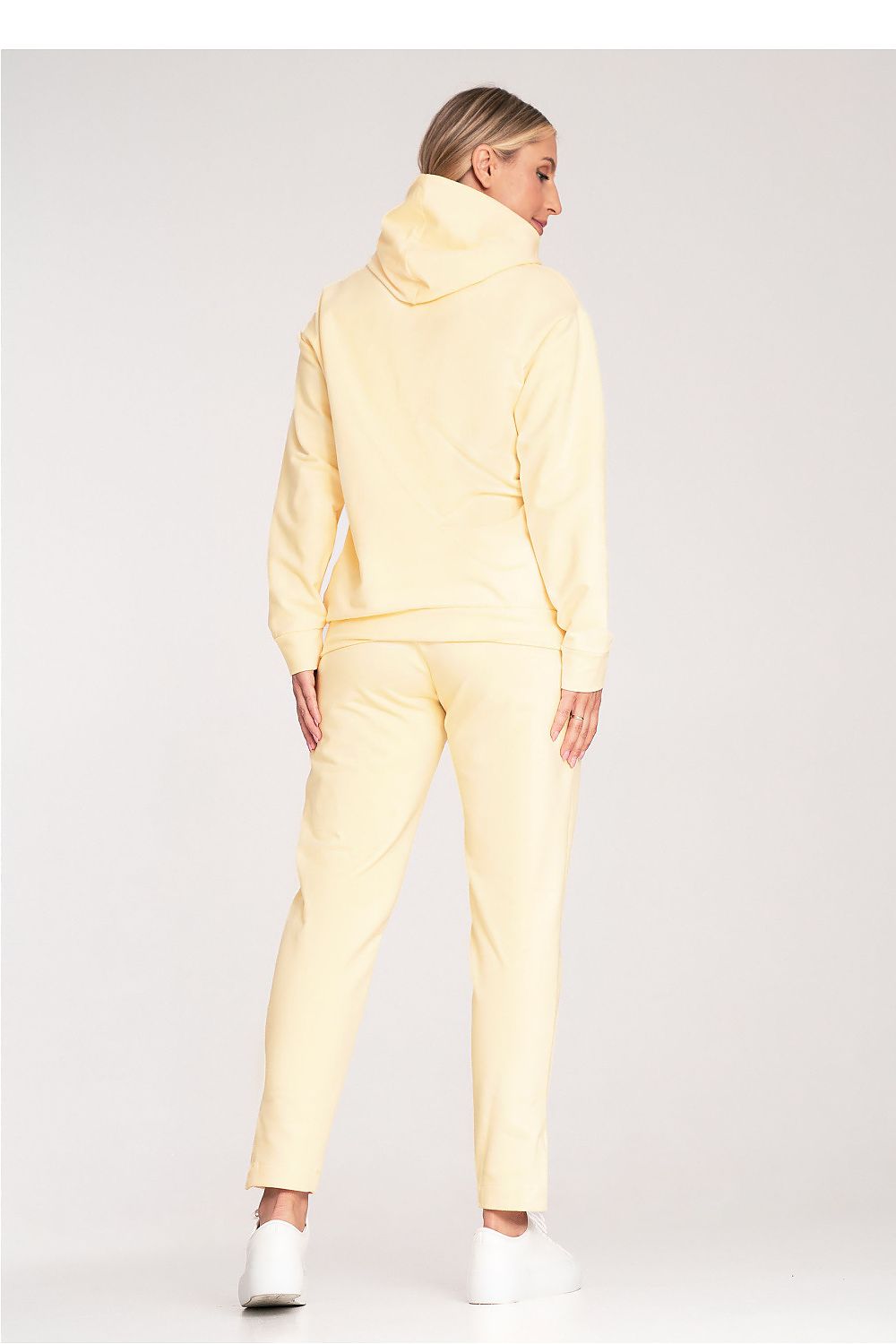  Spodnie Dresowe Model M1035 Yellow - Figl 