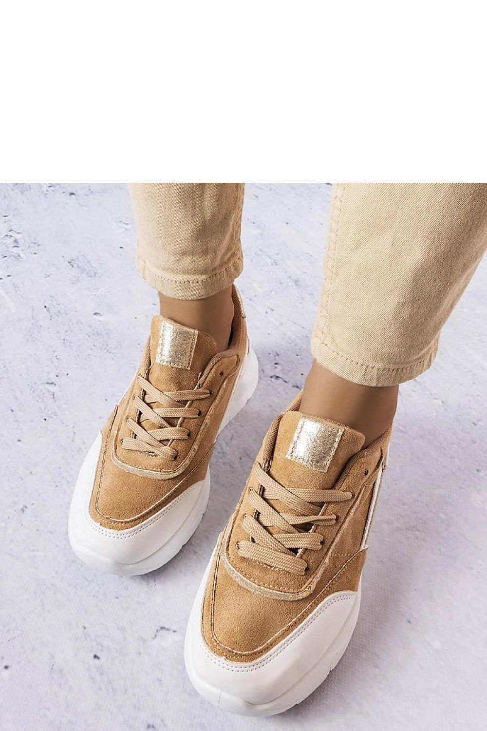   Beżowe sneakersy z eko-zamszu Dupuis - Solea 