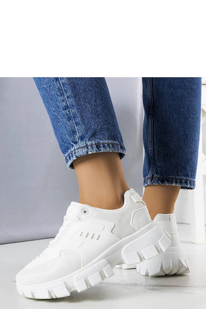   Białe sneakersy na masywnej podeszwie Inez - Solea 