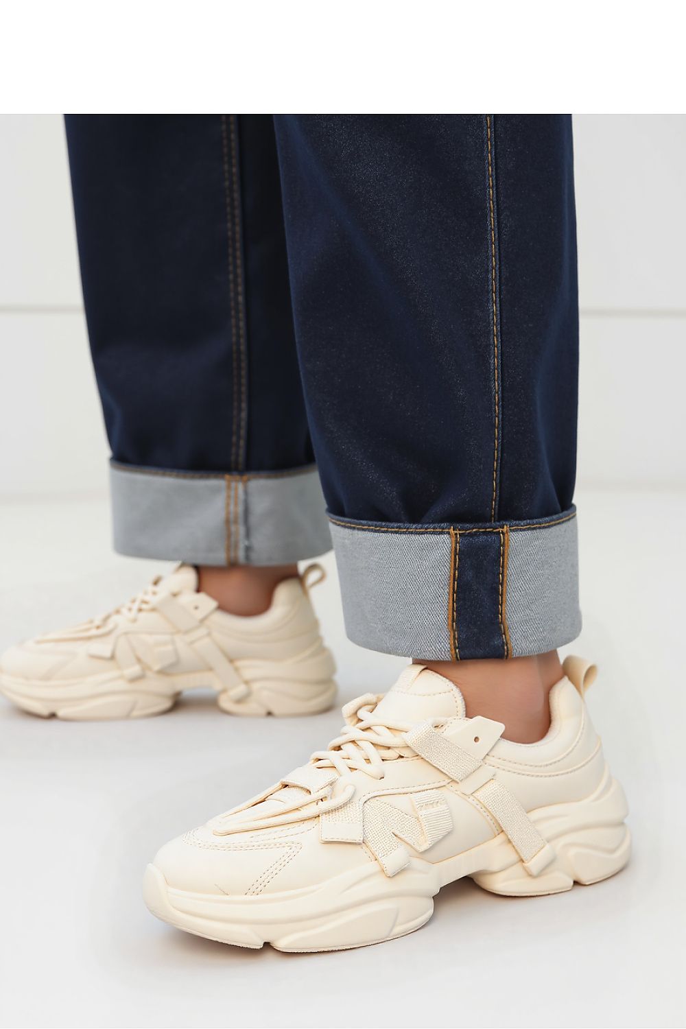   Damskie Sneakersy TITAN ? Beige - Inello 