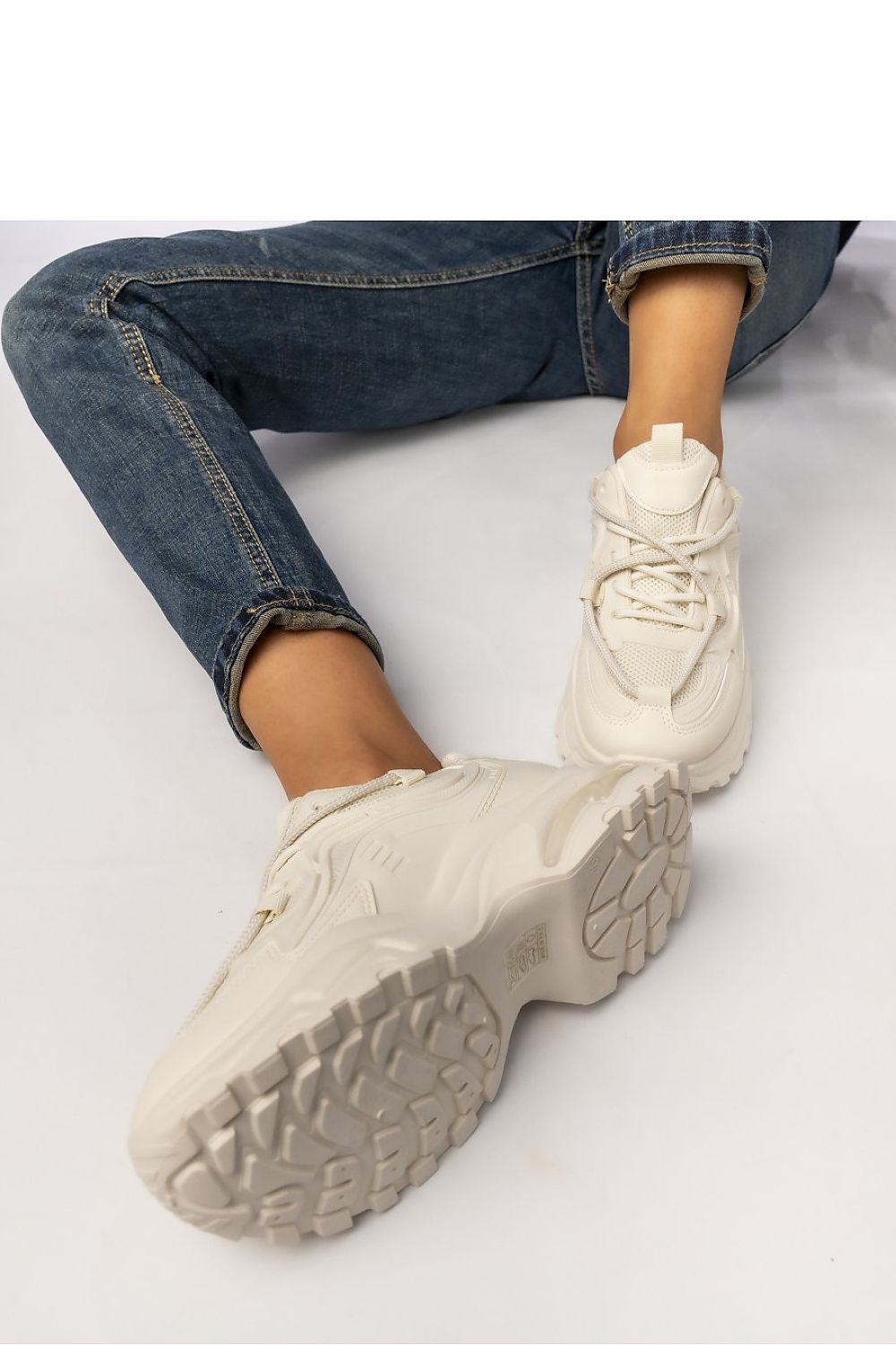   Damskie Sneakersy VELARA BEIGE - Inello 