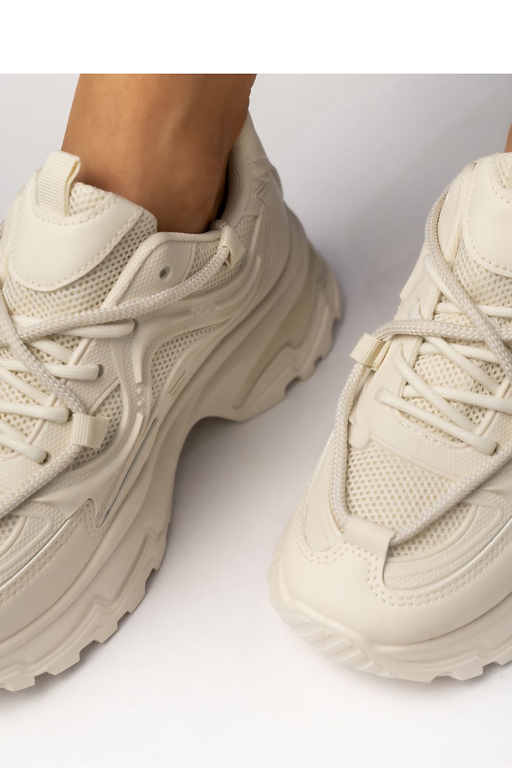   Damskie Sneakersy VELARA BEIGE - Inello 