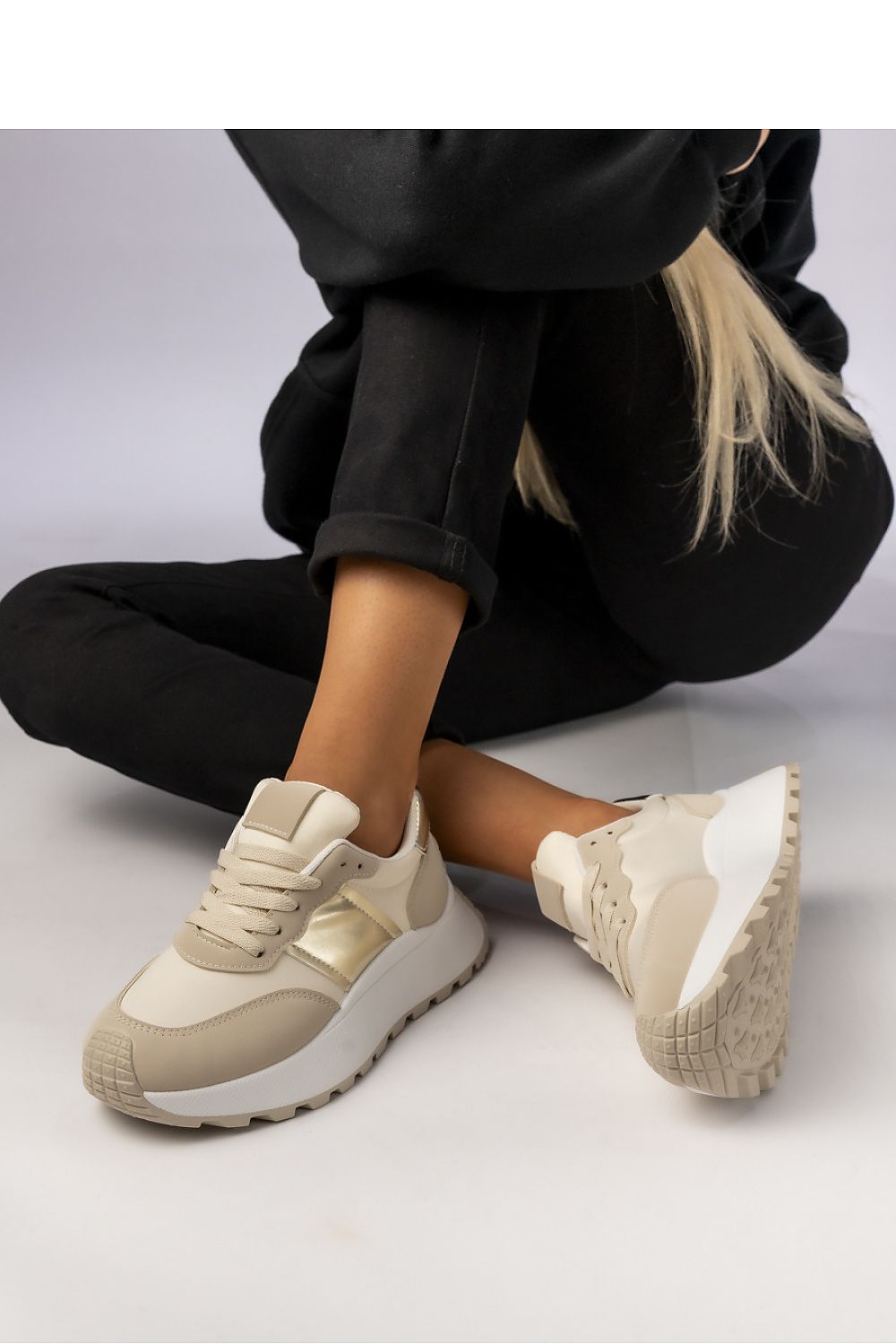   DAMSKIE SNEAKERS LIVIA BEIGE - Inello 