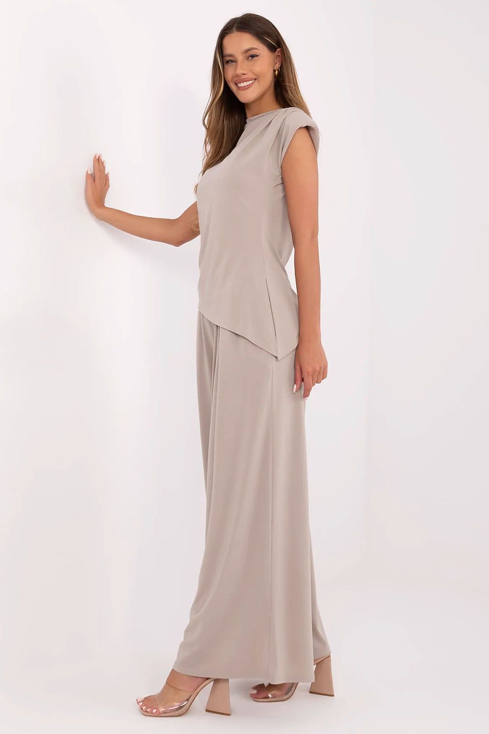 Spodnie Komplet Model DHJ-KMPL-20757.85 Dark Beige - Italy Moda 