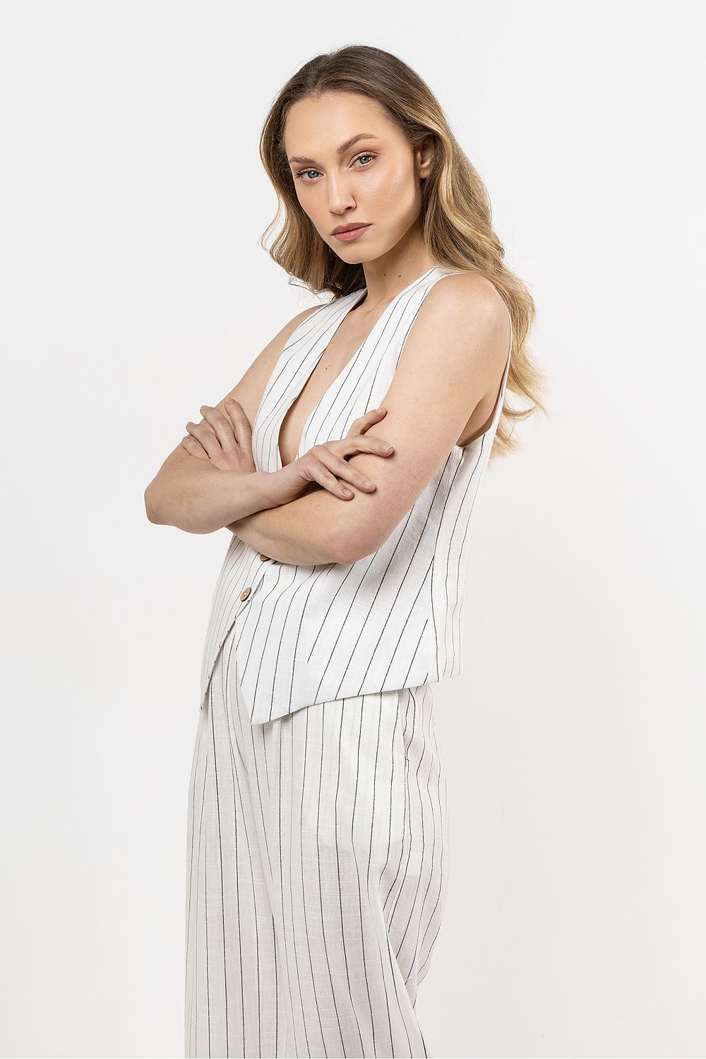   Kamizelka Model A727 Śmietanka - awama 