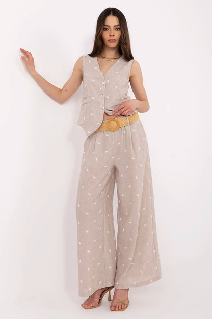  Spodnie Komplet Model DHJ-KMPL-20882.66 Dark Beige - Italy Moda 