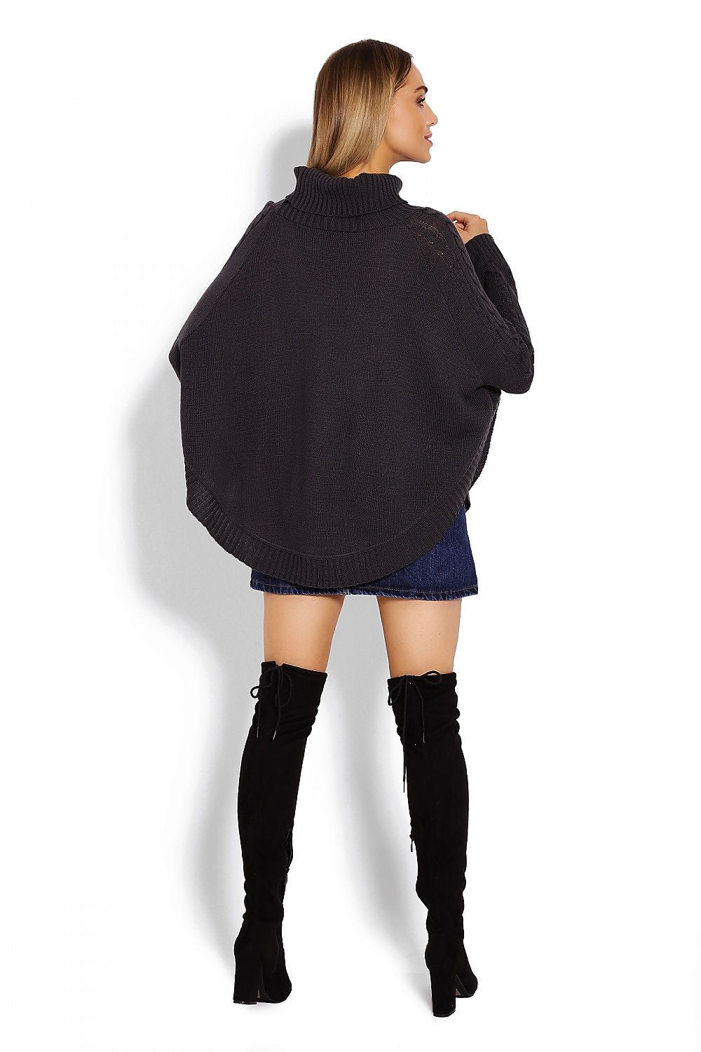  Sweter Ponczo Model 70009 Grafit - PeeKaBoo 
