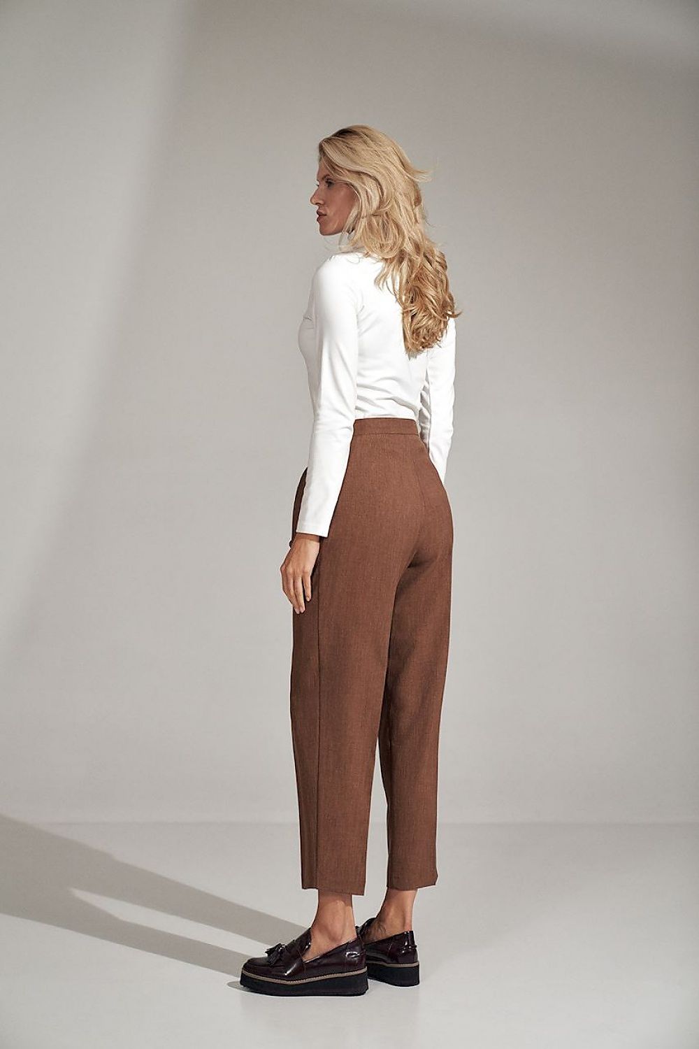  Spodnie Damskie Model M720 Brown - Figl 