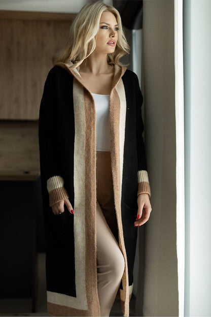  Sweter Kardigan Model 30085 Black - PeeKaBoo 