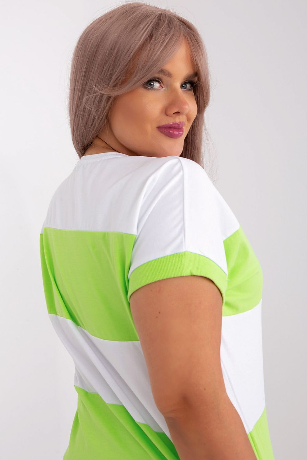   Bluzka Model RV-BZ-8640-1.92P Light Green - Relevance 