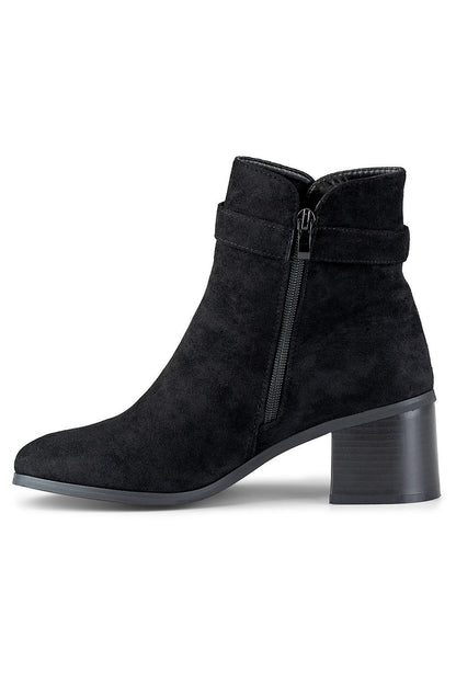   Botki Model 5733B Black - PRIMO 